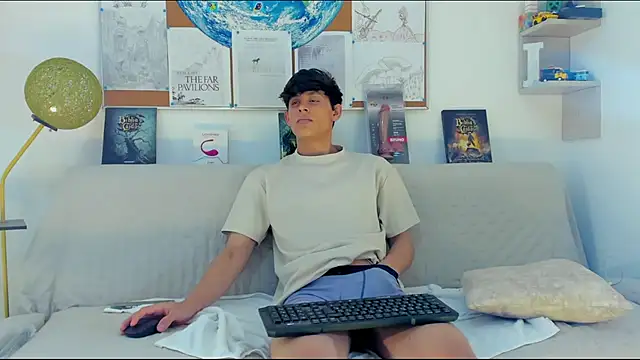 logan thomas online show from 02/22/26, 01:35