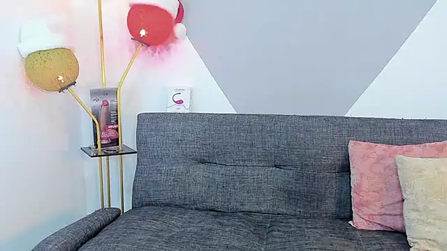 Snapshot of logan_thomas chatting on 12/22/24, 09:11 logan thomas online show from 12/22/24, 09:11