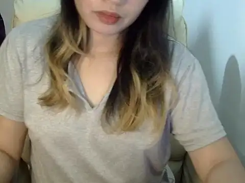    zurIII09  online show from 09/10/25, 09:19