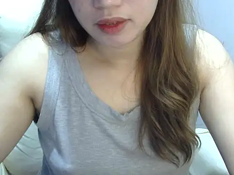    zurIII09  online show from 02/18/26, 08:11