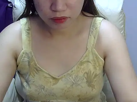    zurIII09  online show from 03/31/26, 07:43