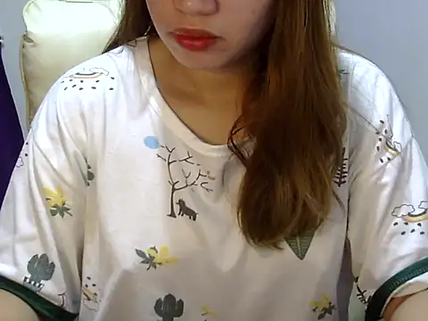    zurIII09  online show from 11/22/25, 01:15