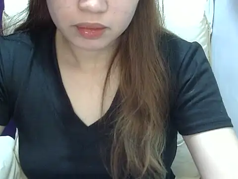    zurIII09  online show from 05/11/26, 08:59