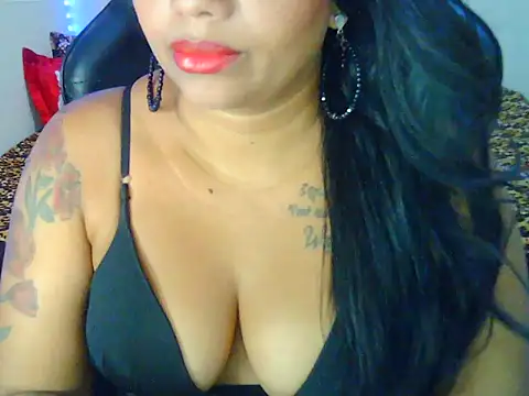 Snapshot of Samyrabely chatting on 02/10/26, 06:18 Samyrabely online show from 02/10/26, 06:18