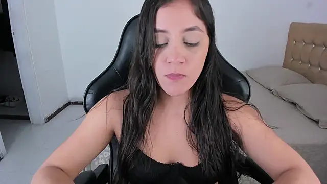 EmmaGrace1999 online show from 03/22/26, 01:31