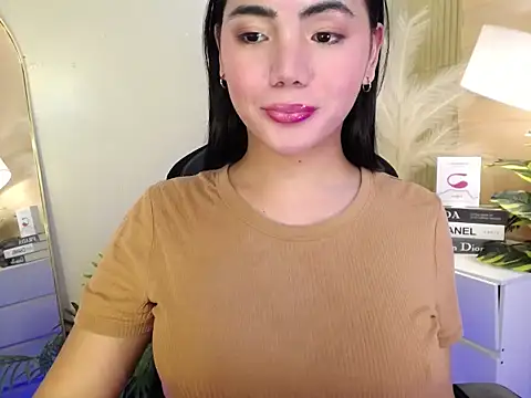 Snapshot of Martha_pookerxxx chatting on 02/18/25, 02:05 Martha pookerxxx online show from 02/18/25, 02:05
