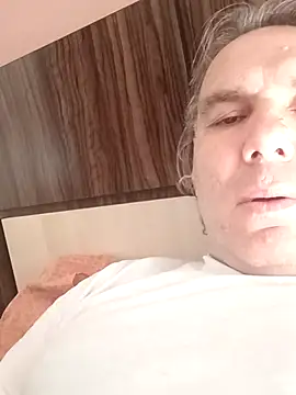 Saysomething3 online show from 10/28/25, 11:31