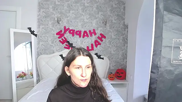 Mistress Pamela online show from 10/31/25, 10:23