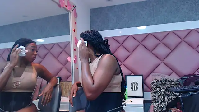 DanielaDuff online show from 02/21/26, 07:38