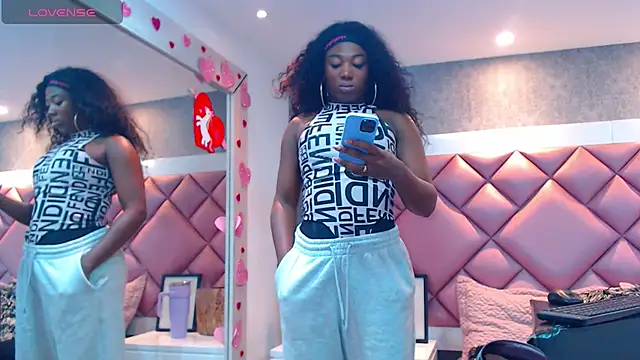 DanielaDuff online show from 11/14/25, 07:39