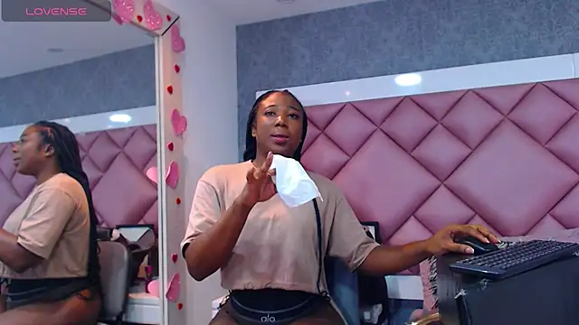 DanielaDuff online show from 04/09/26, 07:42