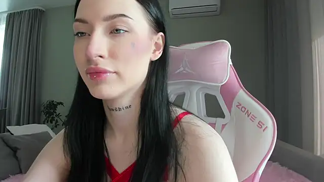JenniferQueen11 online show from 09/09/25, 08:46