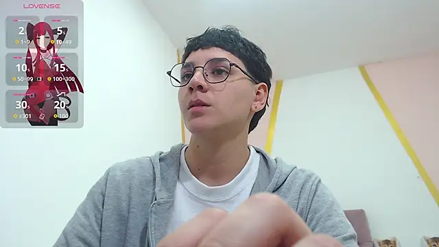 bad giirl  online show from 11/28/25, 06:19