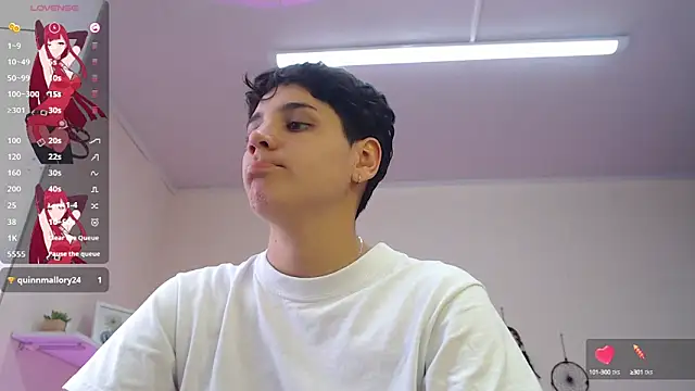 bad giirl  online show from 02/21/25, 07:32