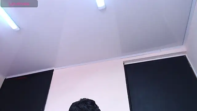 bad giirl  online show from 12/18/24, 03:55