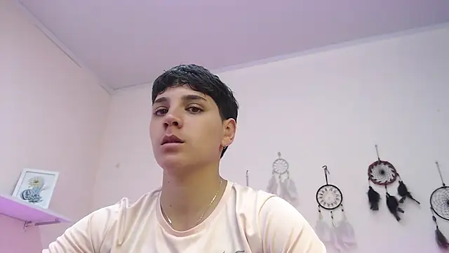 bad giirl  online show from 03/21/25, 03:13
