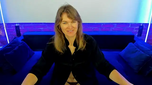 Snapshot of Anabell_xxx chatting on 10/12/25, 06:04 Anabell xxx online show from 10/12/25, 06:04