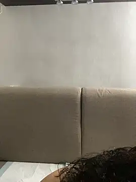 nenalayla online show from 01/25/25, 07:18