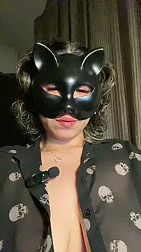 nenalayla online show from 02/19/26, 06:05