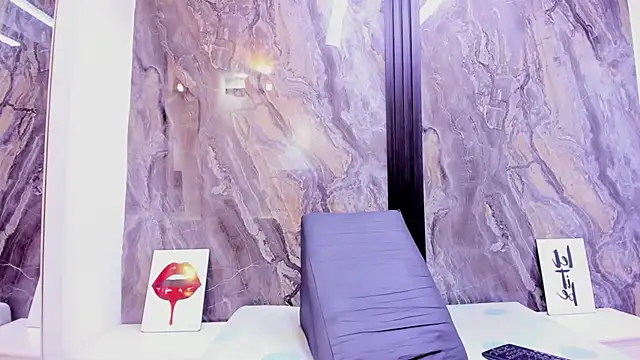 HellenJohansson online show from 04/05/26, 07:20