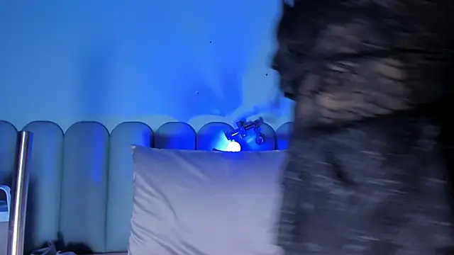 littless angel online show from 11/29/25, 04:23