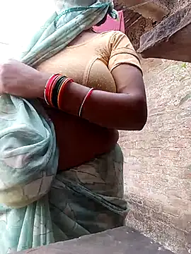 Lattika-Bhabhi online show from 11/17/25, 08:18