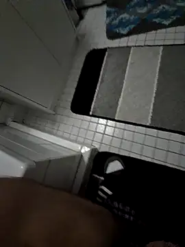 Snapshot of Reneamk chatting on 04/05/26, 08:04 Reneamk online show from 04/05/26, 08:04