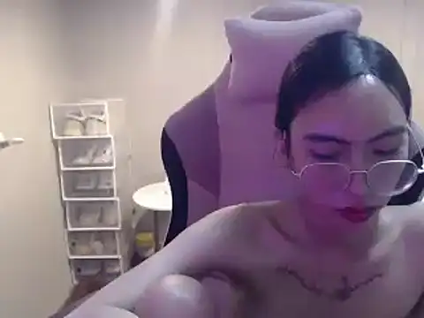 Snapshot of sexybigcockandtits chatting on 02/04/25, 11:16 sexybigcockandtits online show from 02/04/25, 11:16
