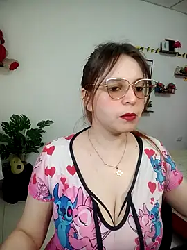 lorenitabella online show from 03/09/26, 07:50