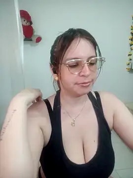 lorenitabella online show from 03/24/26, 09:04