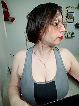 lorenitabella online show from 03/13/26, 09:53