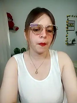 lorenitabella online show from 03/06/26, 09:21