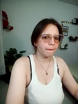 lorenitabella online show from 03/08/26, 08:17