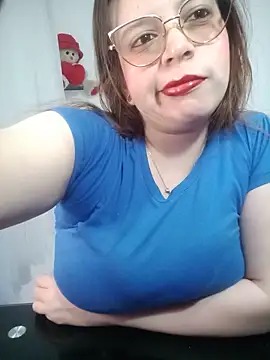 lorenitabella online show from 05/22/26, 08:56