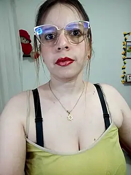 lorenitabella online show from 04/07/26, 08:16