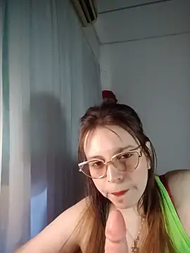 lorenitabella online show from 06/17/26, 09:14