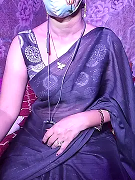 XBHUUME online show from 11/17/25, 04:33