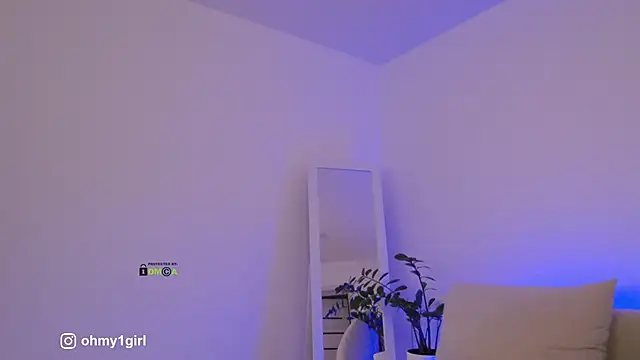 Fallinlove1 online show from 11/22/25, 09:46