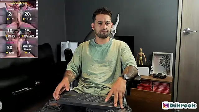 Snapshot of Davevilboy chatting on 02/12/25, 12:12 Davevilboy online show from 02/12/25, 12:12