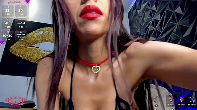 Snapshot of melanymendoza chatting on 03/18/25, 12:06 melanymendoza online show from 03/18/25, 12:06