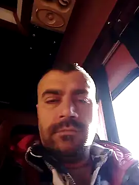 kevgir08 online show from 01/01/25, 12:33