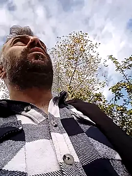 kevgir08 online show from 10/23/25, 12:15