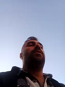 kevgir08 online show from 12/19/25, 01:35