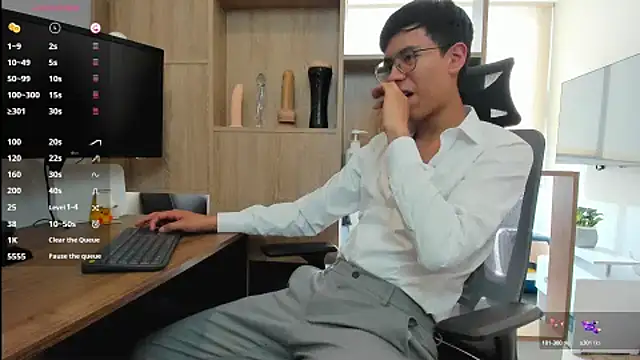 Snapshot of Jacob-Evans_ chatting on 01/18/25, 07:48 Jacob-Evans  online show from 01/18/25, 07:48