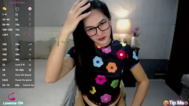 Snapshot of xAsianSweetHeart chatting on 04/28/26, 12:20 xAsianSweetHeart online show from 04/28/26, 12:20