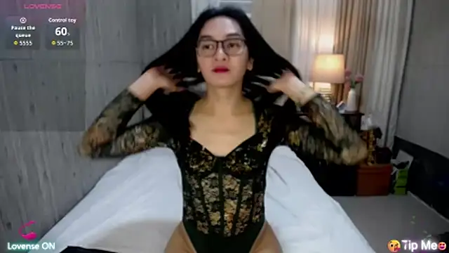 xAsianSweetHeart online show from 03/11/26, 11:10