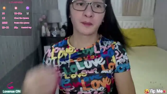 xAsianSweetHeart online show from 11/14/25, 11:41