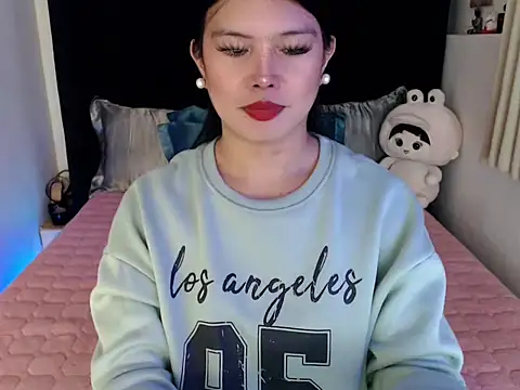 Angelic Fuckerxxx online show from 12/16/25, 05:39