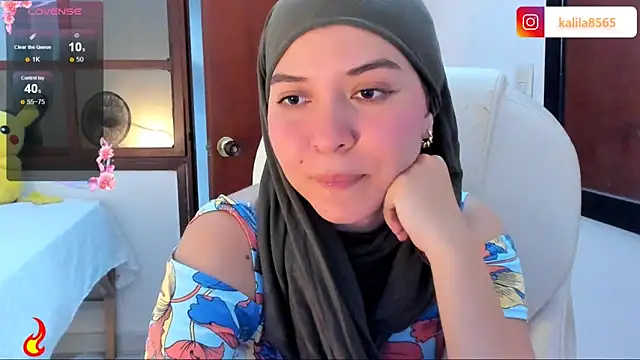 MatchedEyebrow online show from 10/03/25, 09:16