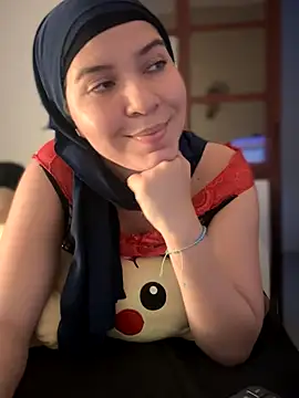 MatchedEyebrow online show from 11/13/25, 09:51